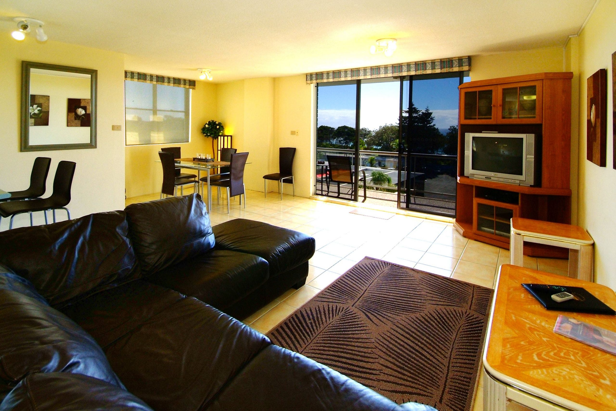 Tradewinds Apartments