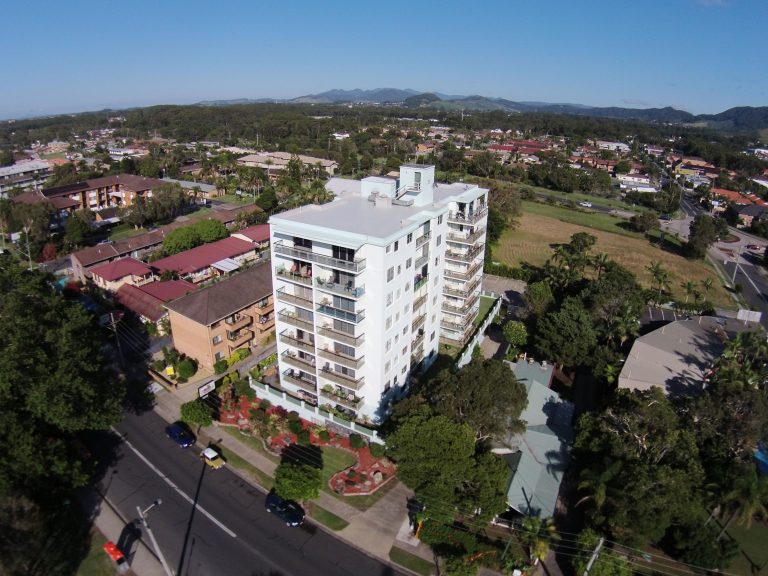 Tradewinds Apartments