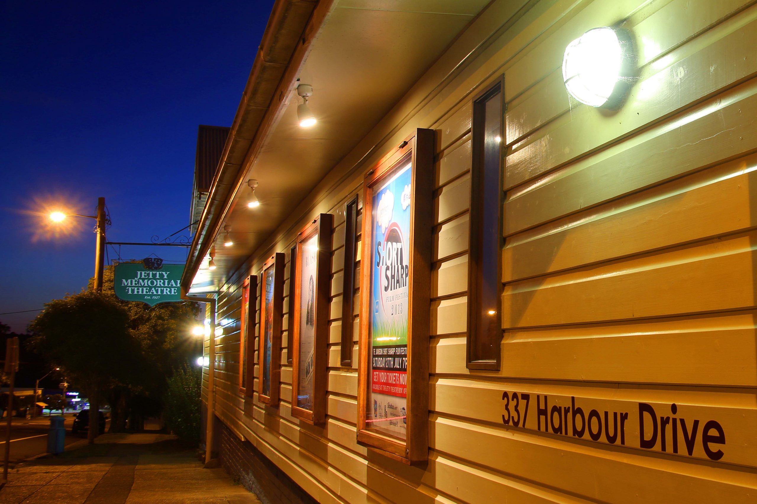 Jetty Memorial Theatre