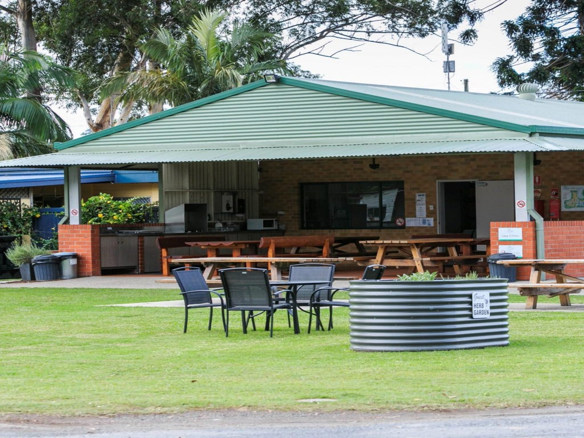 Reflections Holiday Parks Coffs Harbour Camp Kitchen