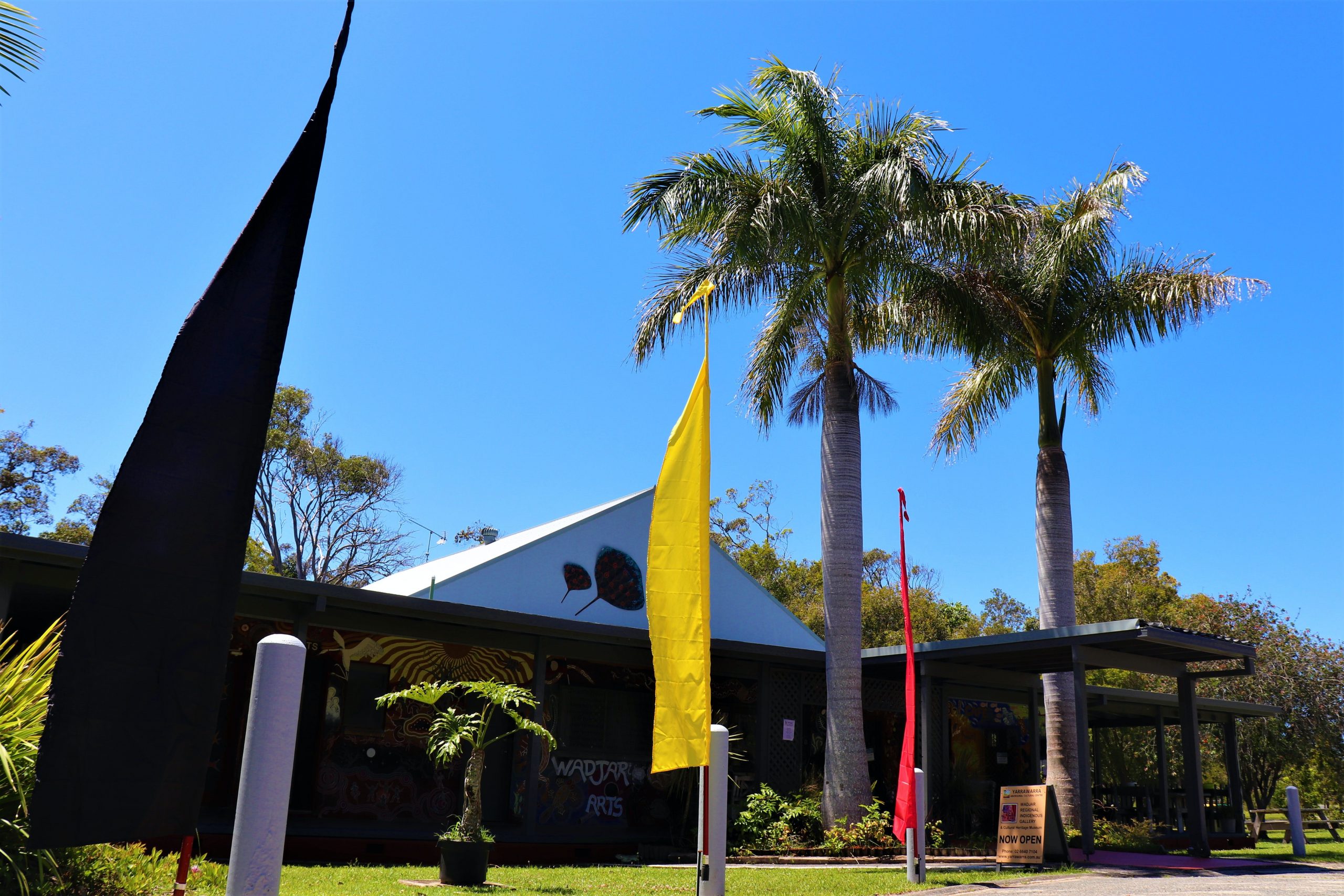 The walls on the entrance of the Gallery and keeping place are covered in a beautiful mural