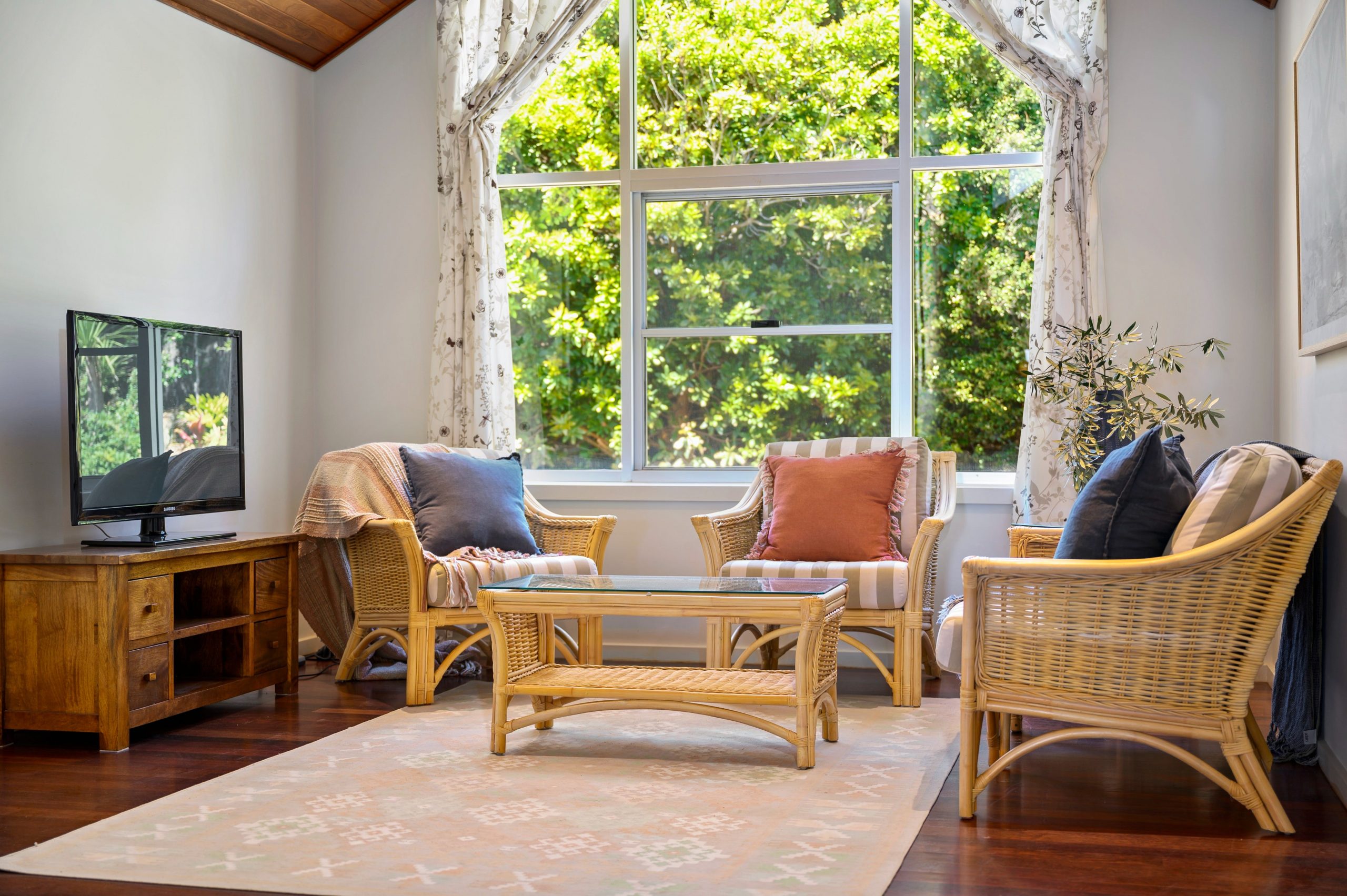 Upstairs separate lounge