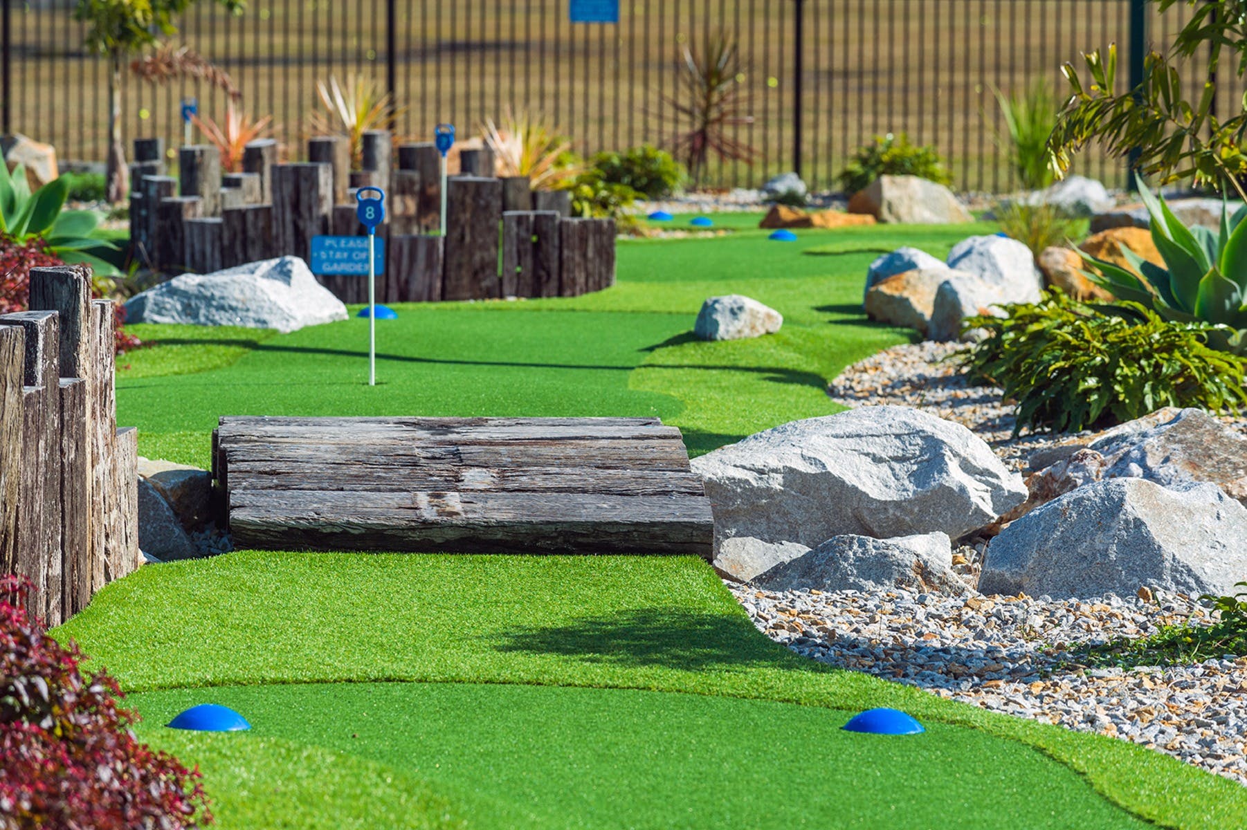 Coffs Harbour Golf Driving Range and Coffs Coast Mini Golf