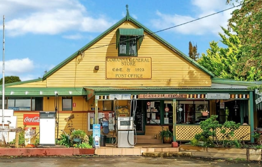 Lowanna General Store