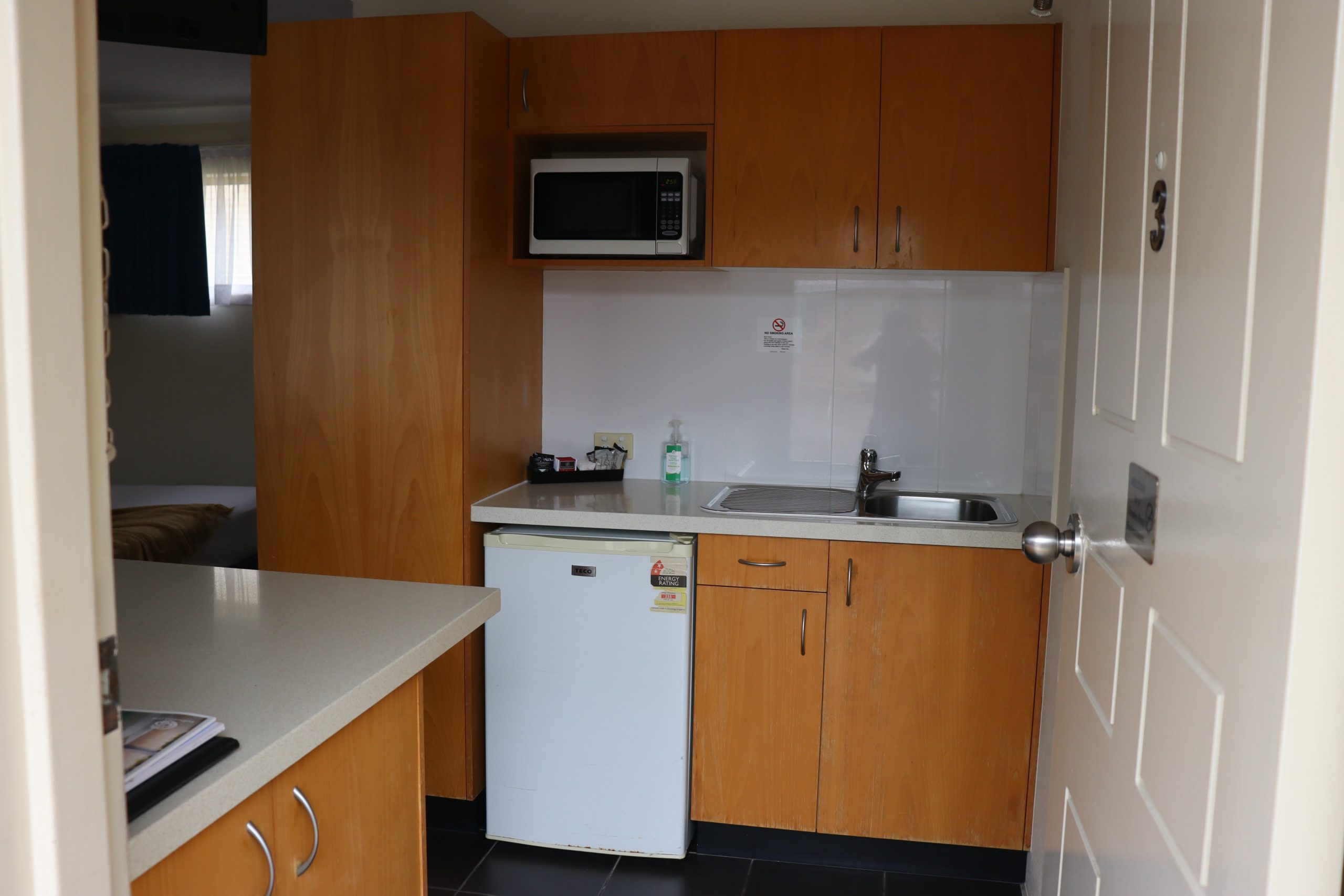 King Deluxe Room - Kitchenette