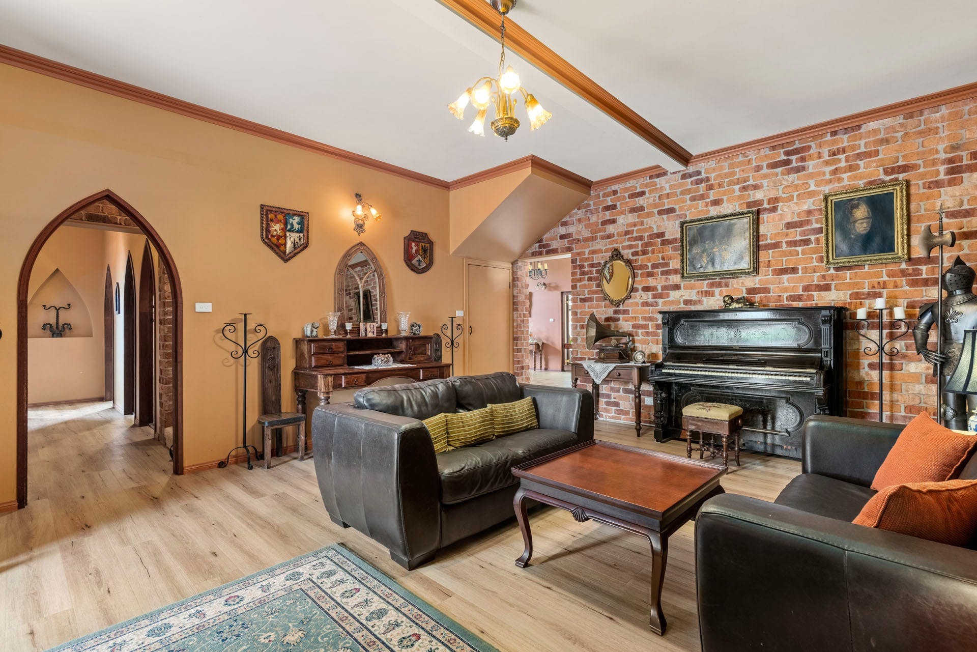 The lounge and the hallway to the Accolade Room