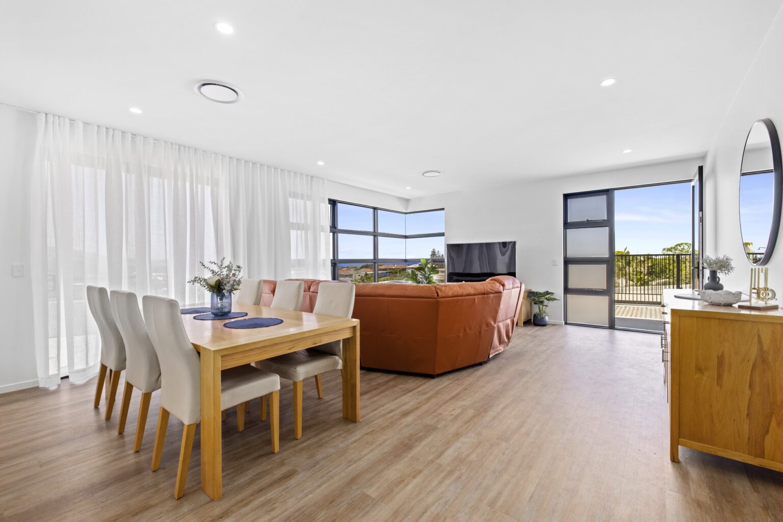 Coffs Coast Accommodation Paramount on Jarrett Bedroom Open Plan Living