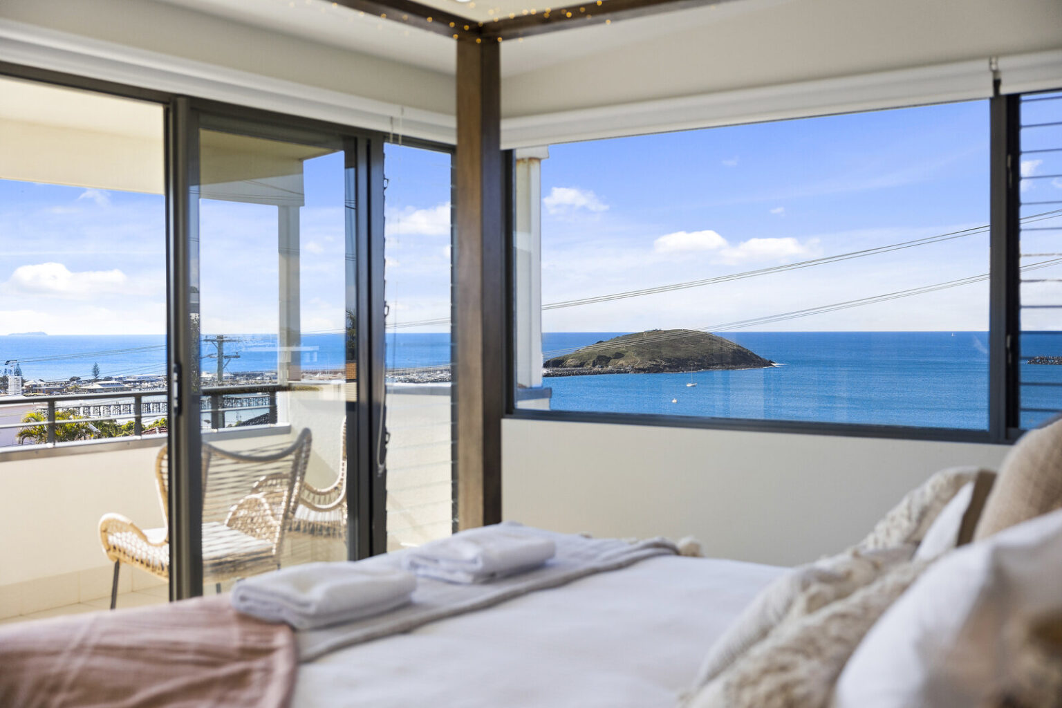 Coffs Coast Accommodation Vista Isola Bedroom View