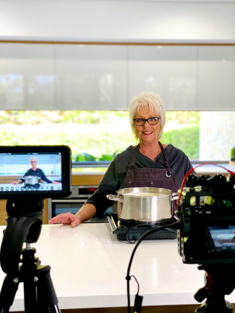 Lyndall loves sharing her skills for making food from scratch, cheese, pasta, pizza and more