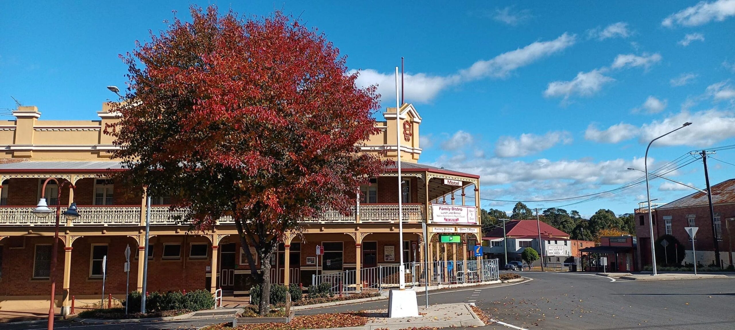 Dorrigo Pub Autumn