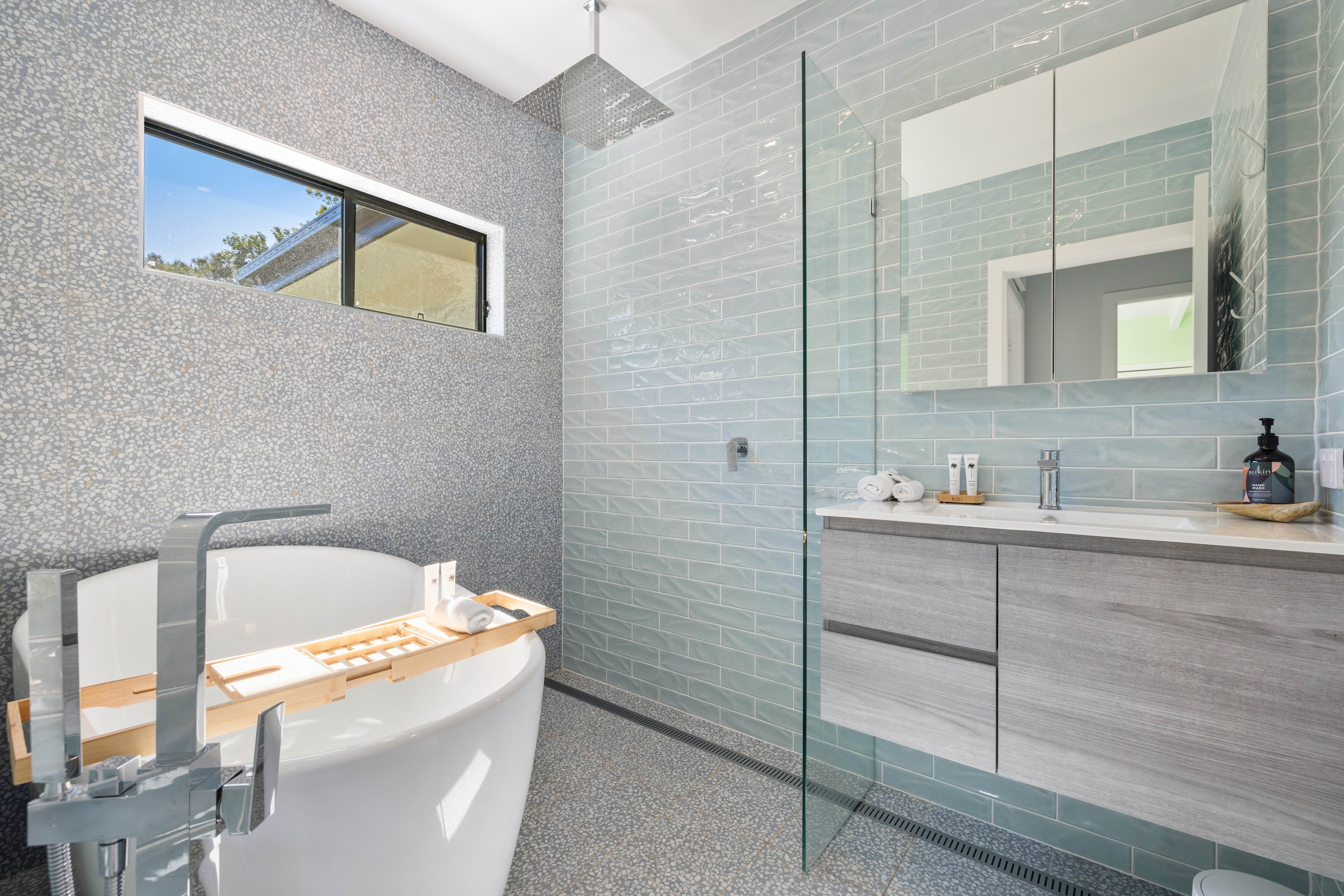 Main Bedroom Ensuite