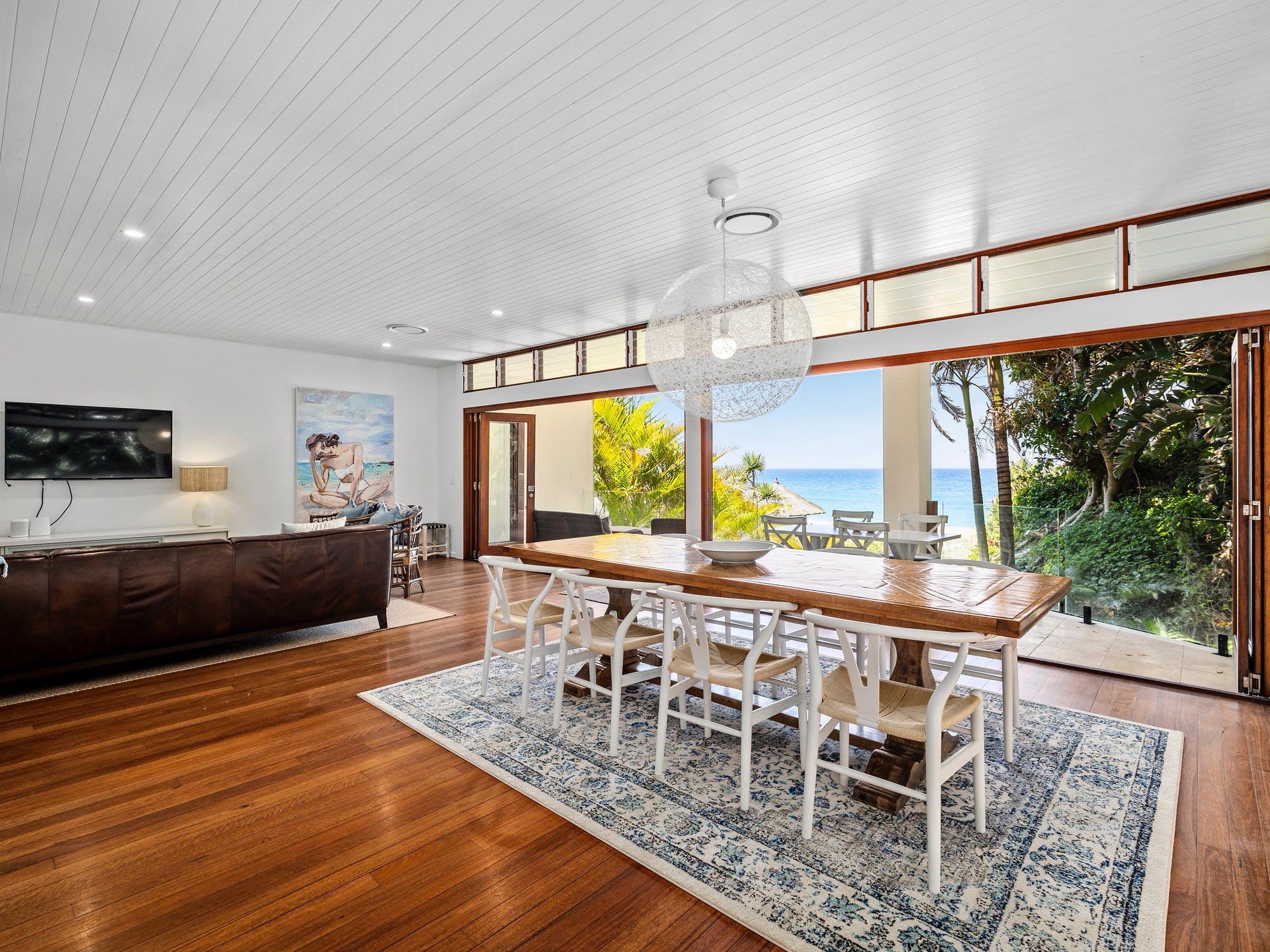 Dining area with rainforest and ocean views