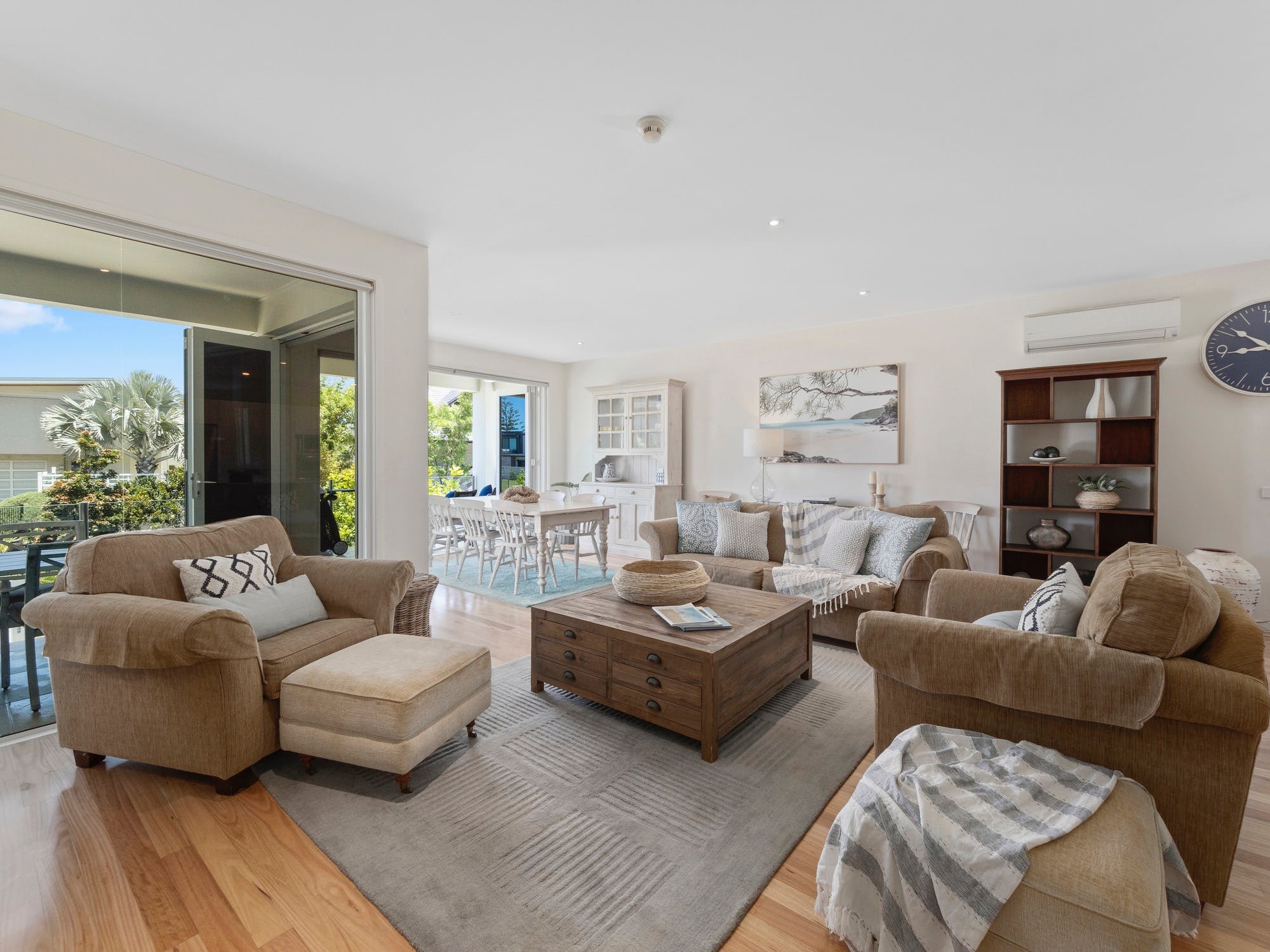 Spacious lounge and dining area