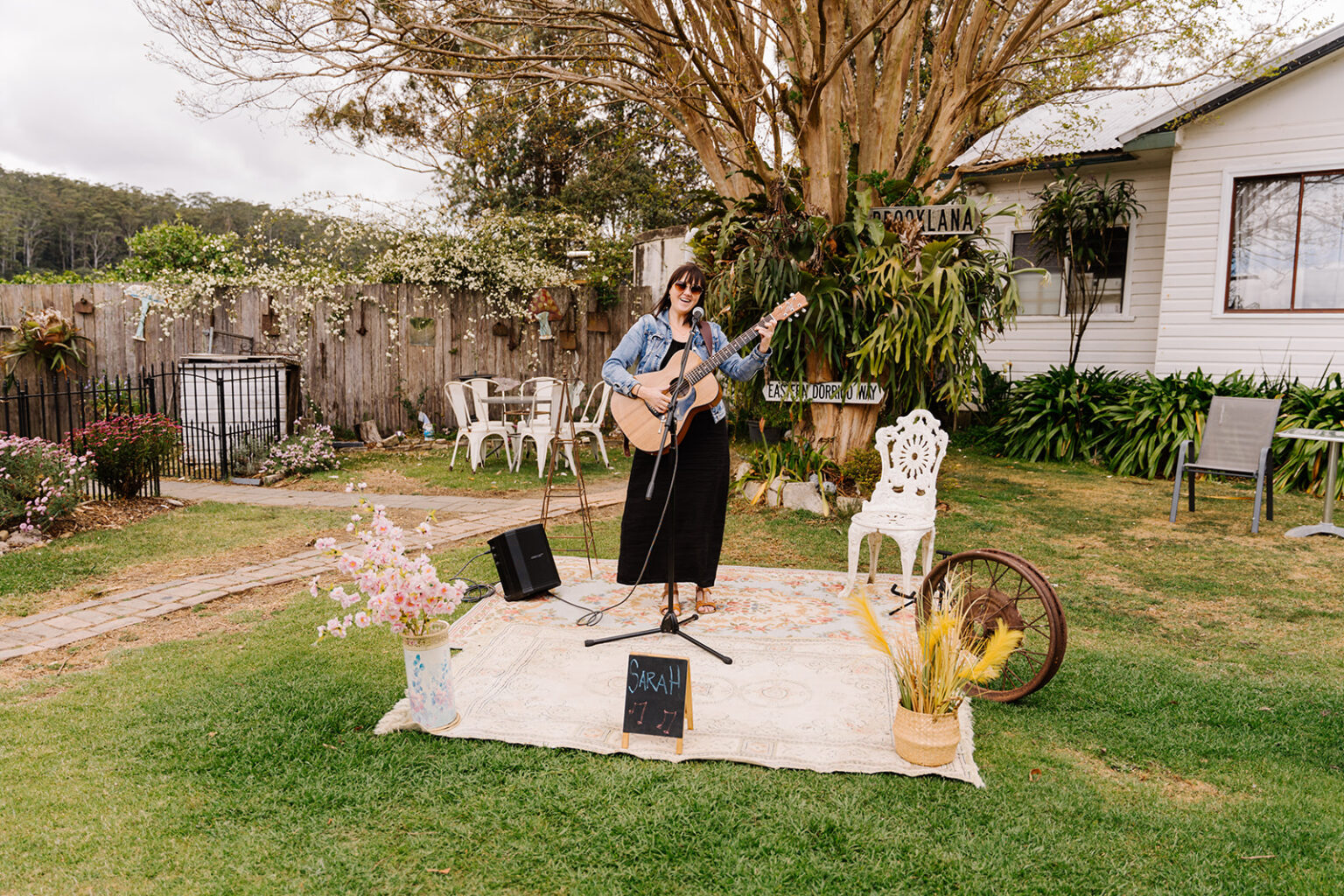 Music in the gardens at Cafe in the Valley