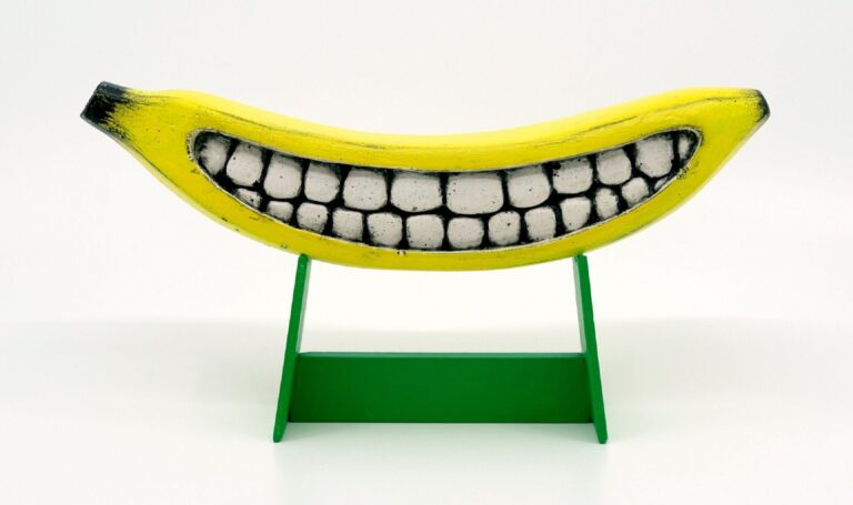 Peter Wade, Mood Banana, 2023, White Beech, acrylic, ink