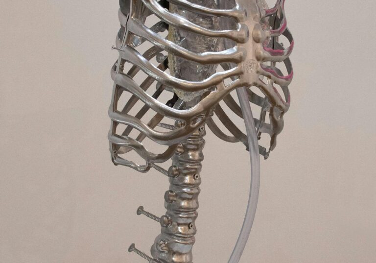 Ellie Ryan, I Try and Hold my Breath When People Look at Me, 2021